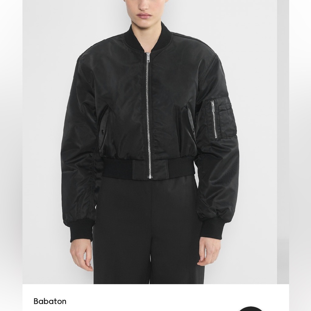 NWT Aritzia Babaton Black Paramount Bomber Jacket